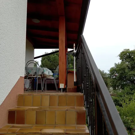 Apartman Fiorini Zofija Apartment *
